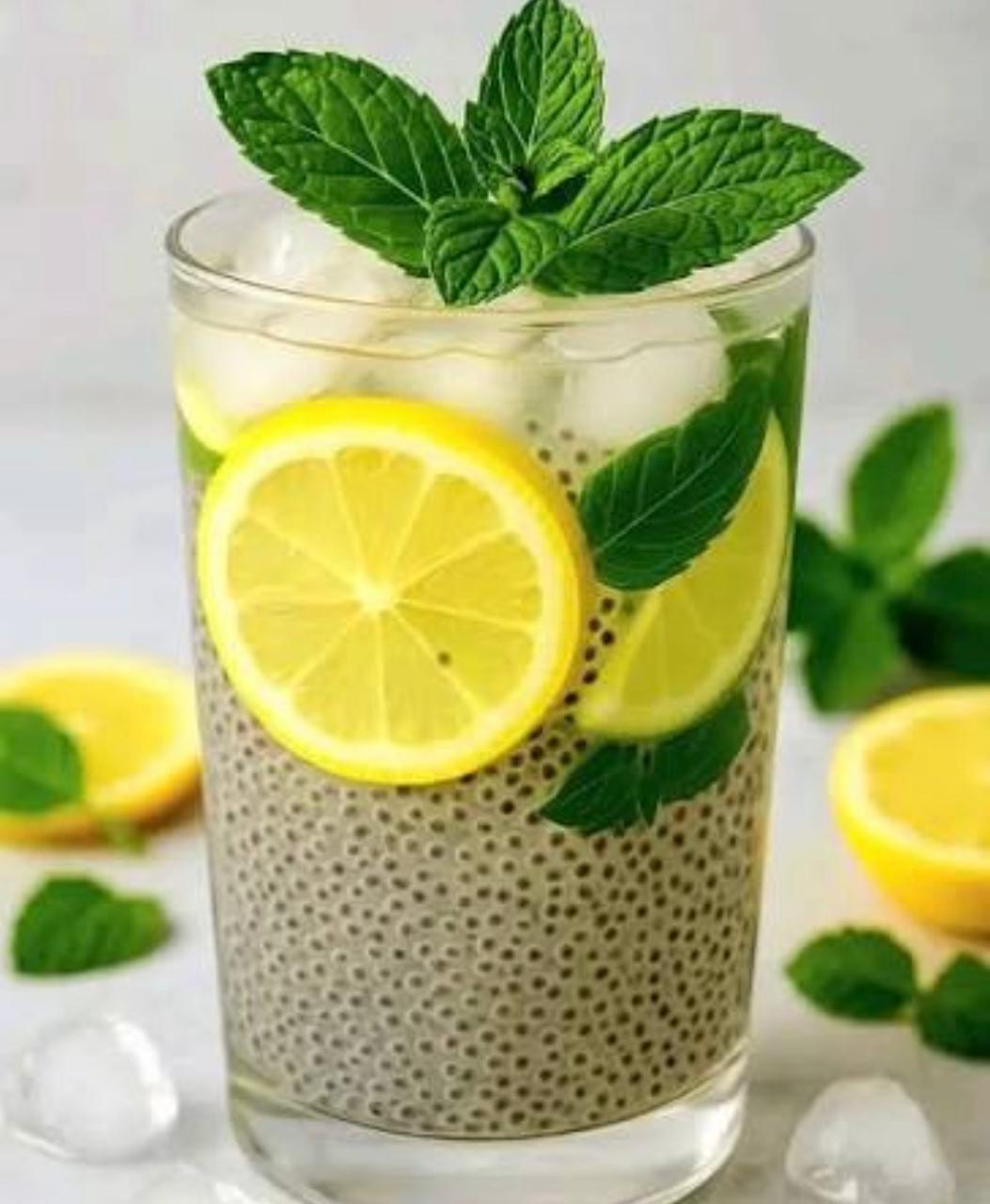 Chia mint lemon juice