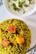 Brown Palak Rice with Tandoori Tofu, Sauted Veg, Alpha Sprouts and Beetroot raita